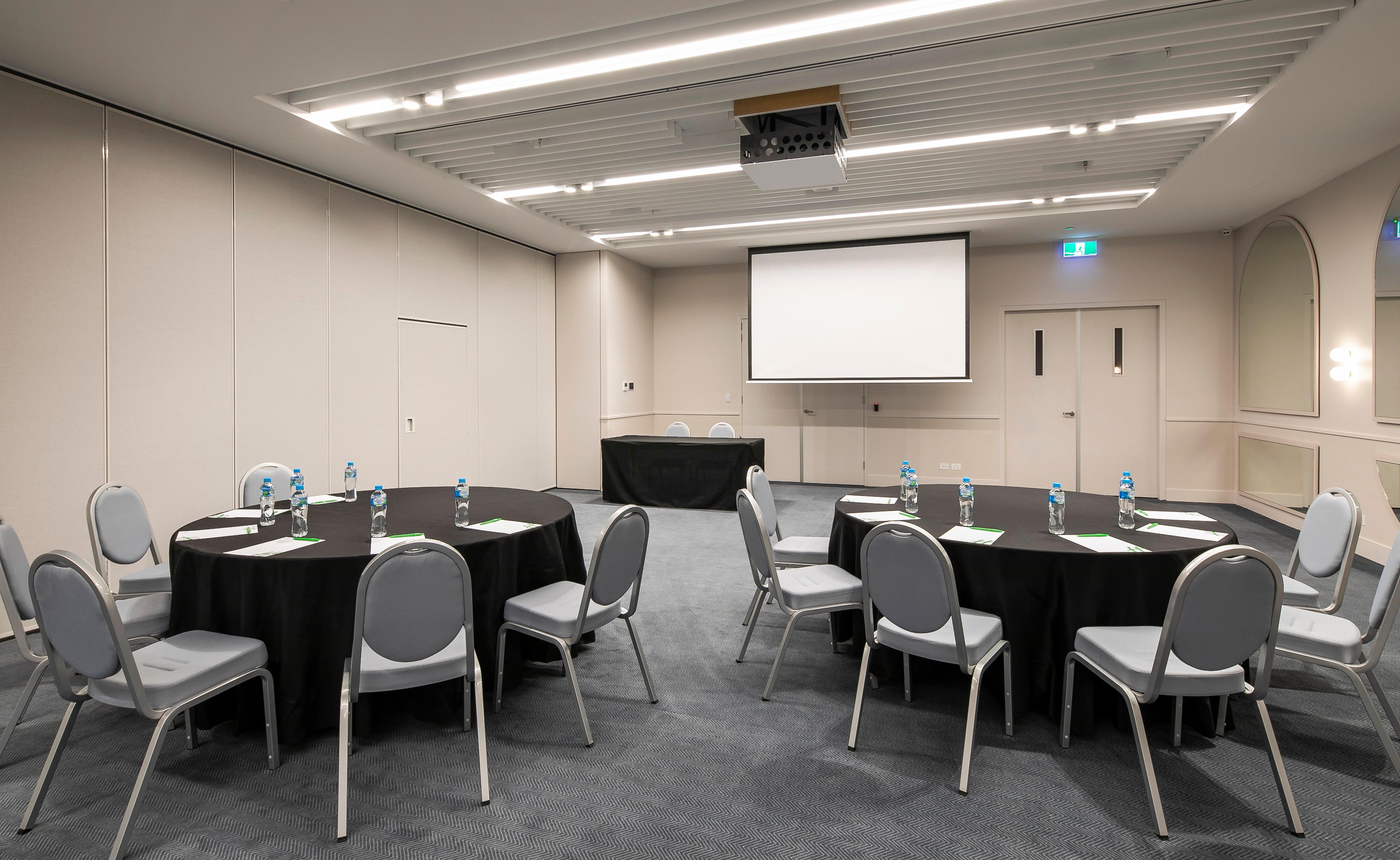 Holiday Inn Werribee By Ihg Buitenkant foto