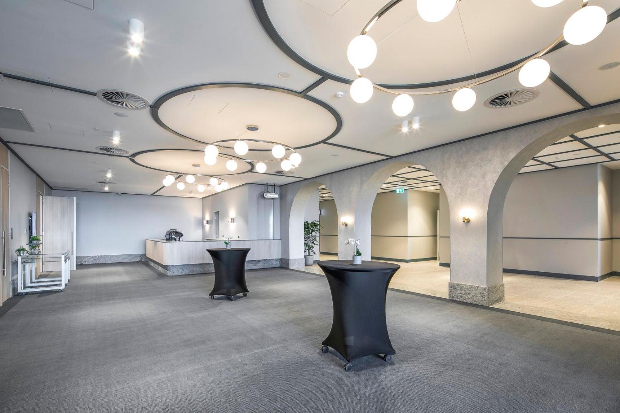 Holiday Inn Werribee By Ihg Buitenkant foto